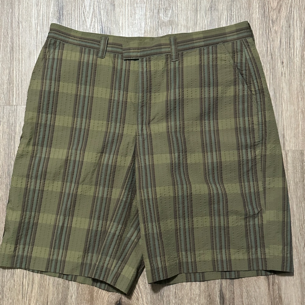 Patagonia men’s hiking shorts…waist size 35